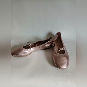 No Boundaries Shimmering Faux Leather Pink Flats String Ties Sz9.5M Round Toe
